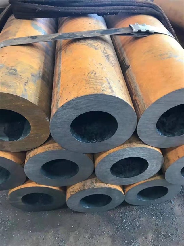 玉溪20号厚壁无缝钢管