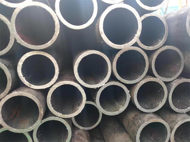 玉溪10#结构用无缝钢管